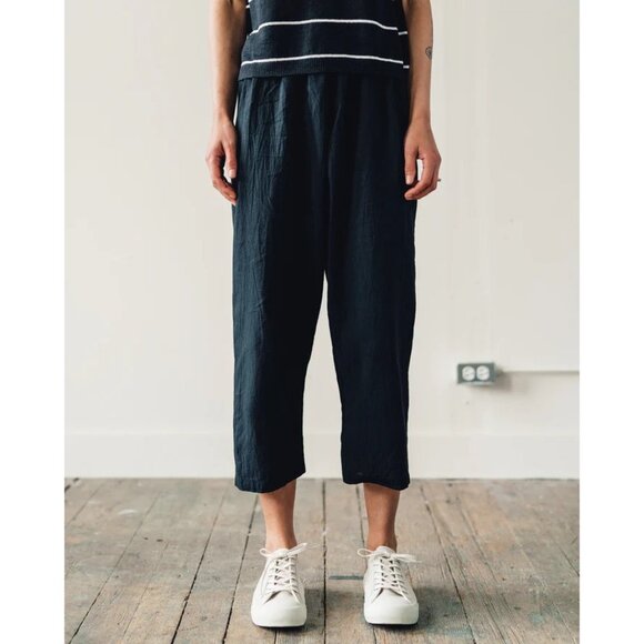 UZI Women's Drop-Crotch Pants Black Cropped Length Elastic Waist Size Large - Picture 1 of 8